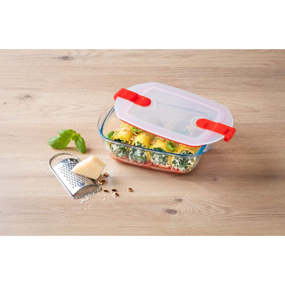 Стъклена кутия с капак 17см х 10см Pyrex - 1 брой